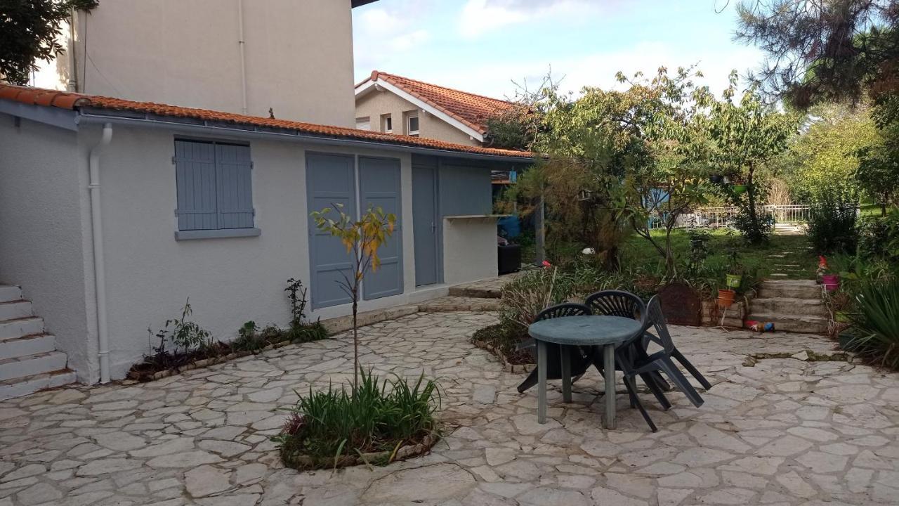 2 chambres et salle de bain : un oasis de bien être Toulouse Exterior foto
